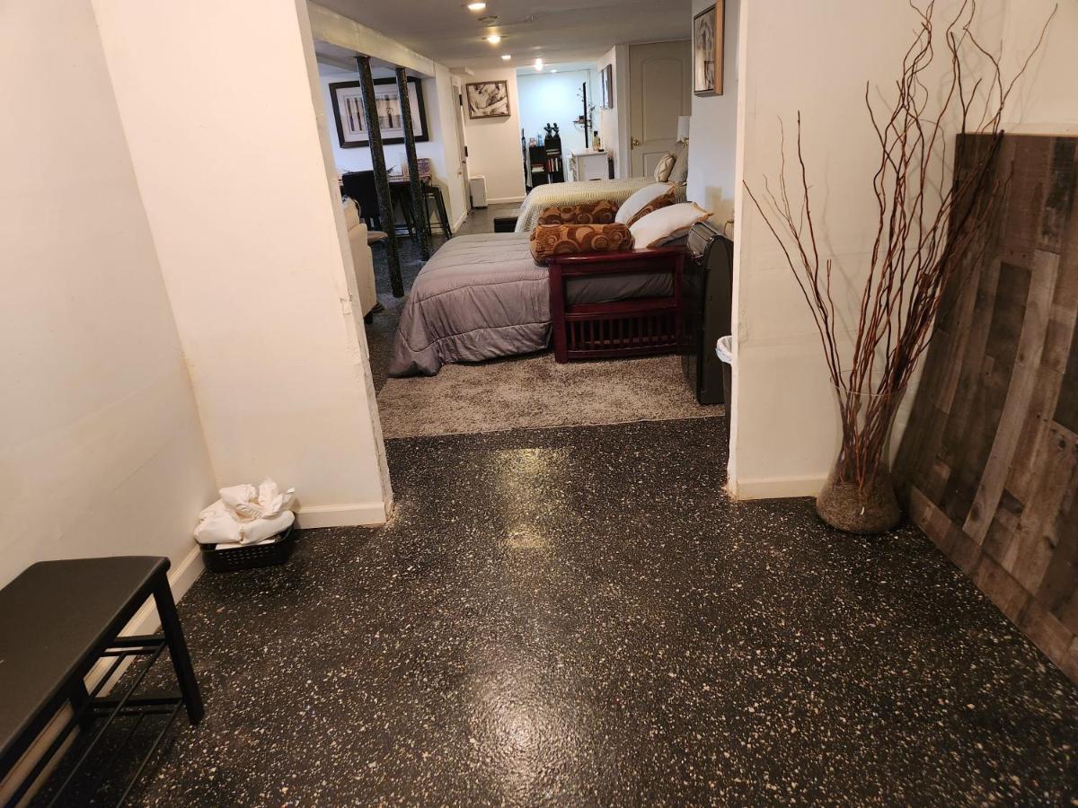 Cozy Studio; Lower Level Unit * Nova York