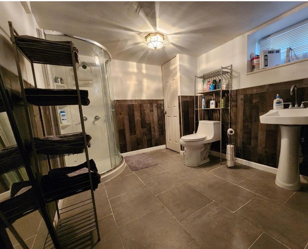 Cozy Studio; Lower Level Unit * Nova York