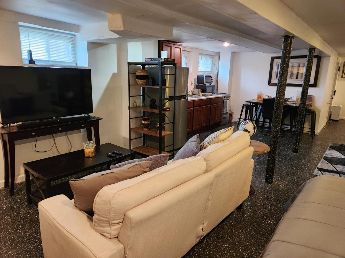 Cozy Studio; Lower Level Unit * Nova York
